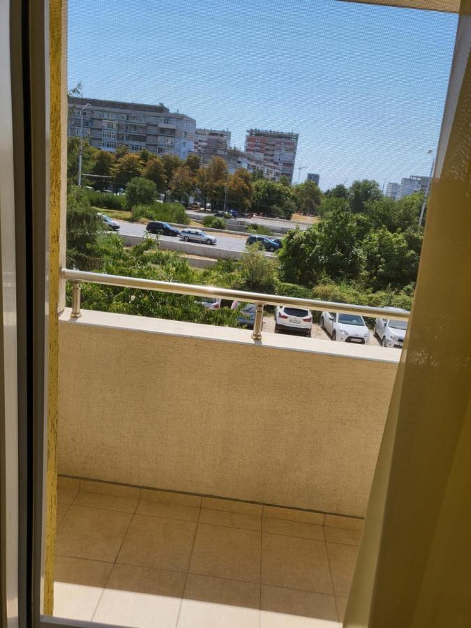 Apartamenti Ivaia Apartment Varna Bagian luar foto