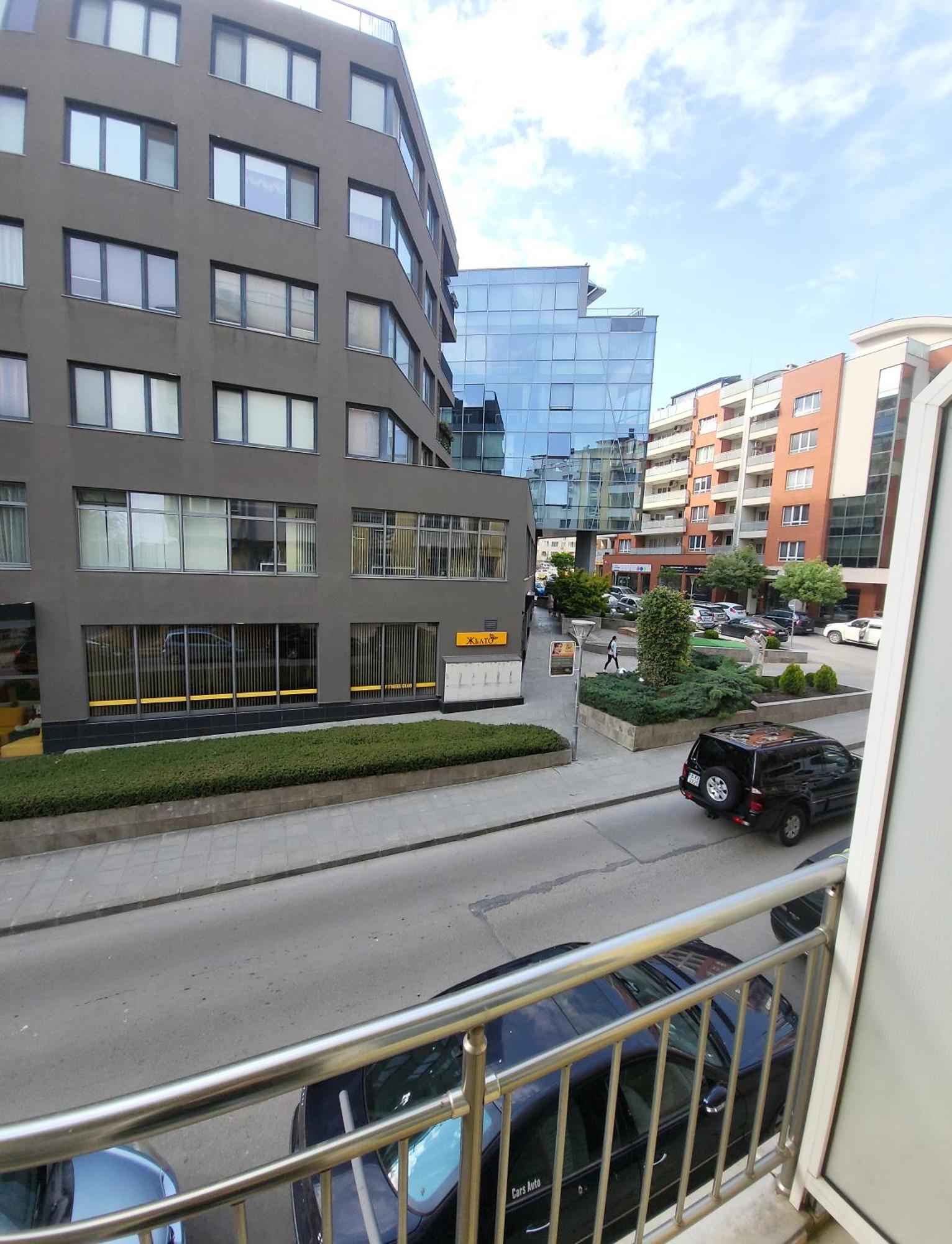 Apartamenti Ivaia Apartment Varna Bagian luar foto